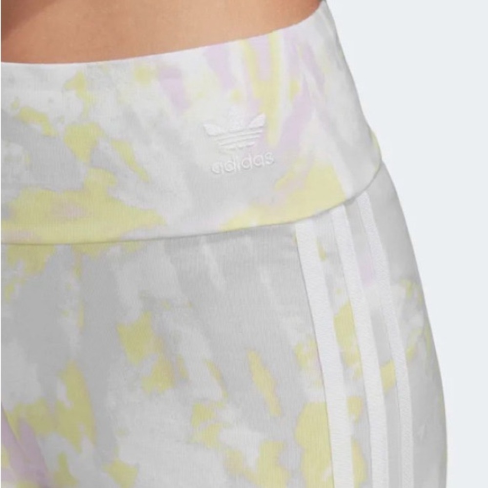 Adidas Tie Dye Pastel Bike Shorts - Picture 7 of 10